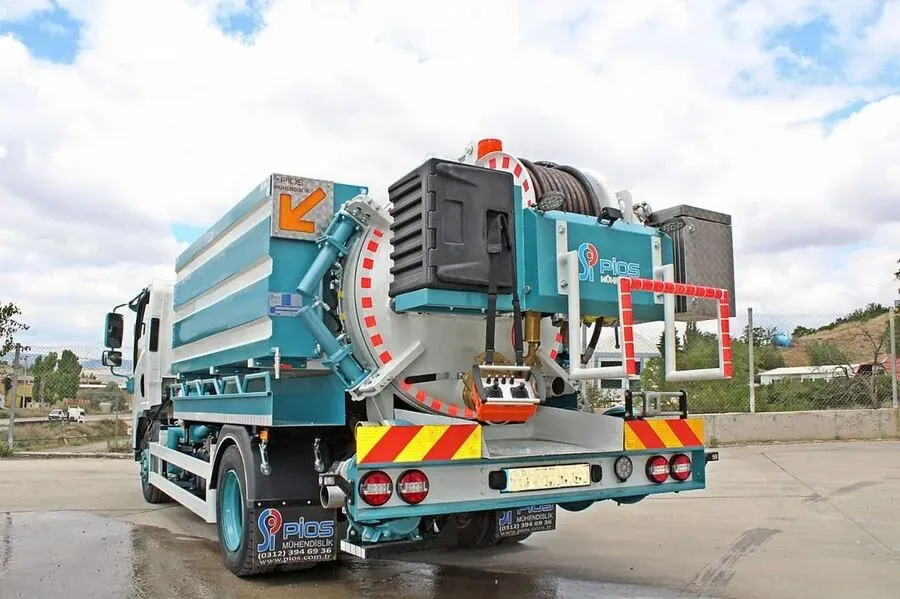 Orta Sınıf Vidanjör — 8–12 ton